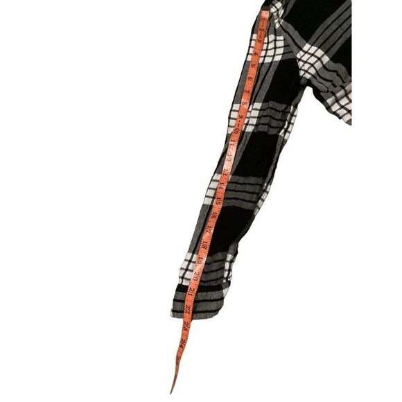 Thread & Supply Plaid Button Down Shirt Long Sleeve Casual Everyday - Picture 9 of 9